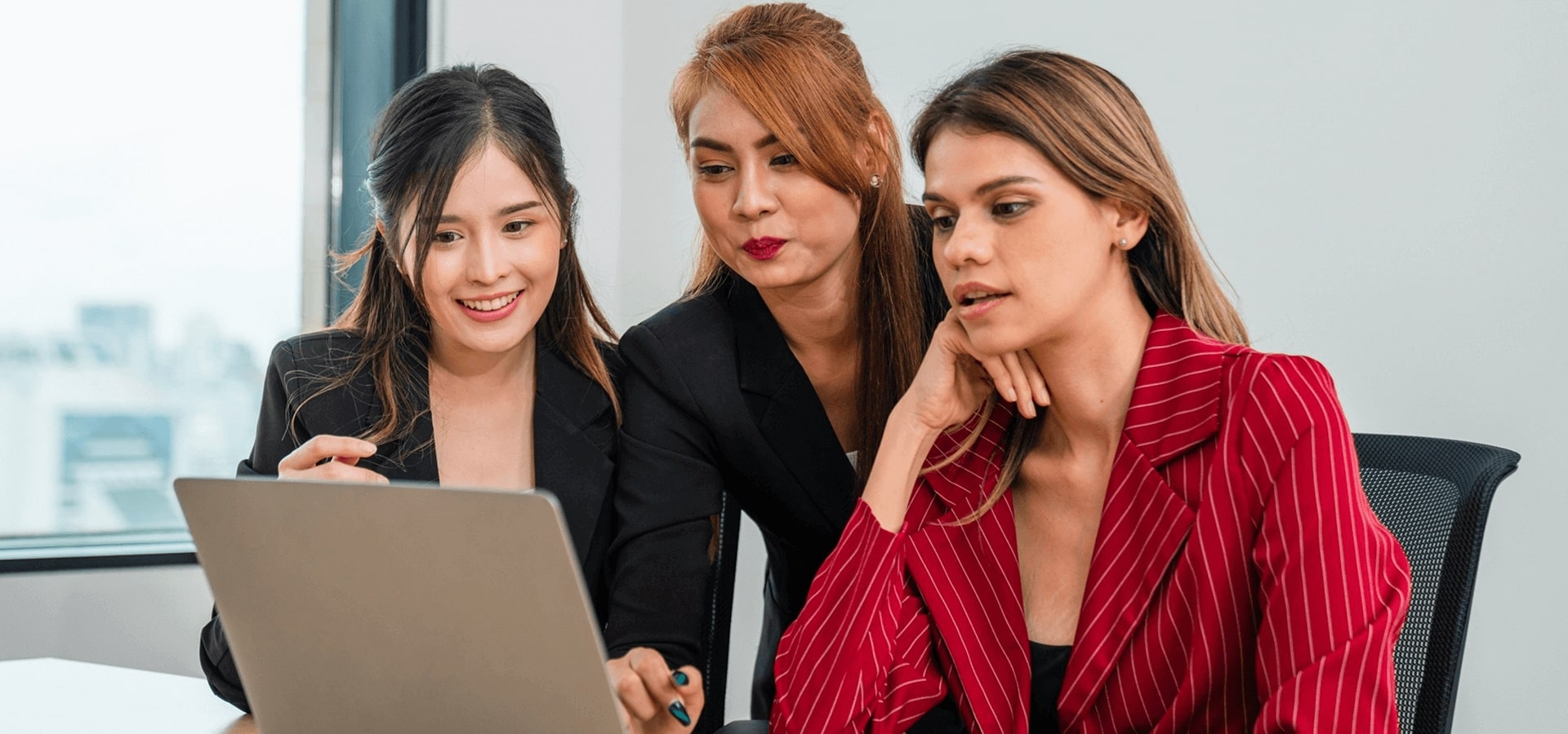 Layanan Server Pulsa & Internet